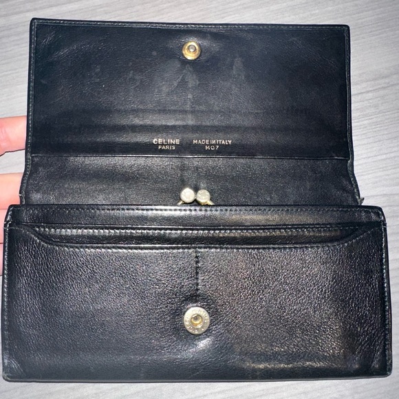 CELINE Long Wallet, Black Leather with Gold Hardware + Triomphe Logo - Picture 4 of 14